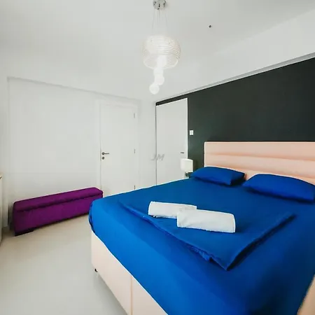 на берегу моря Caesar Beach D 3-4 * Trikomo