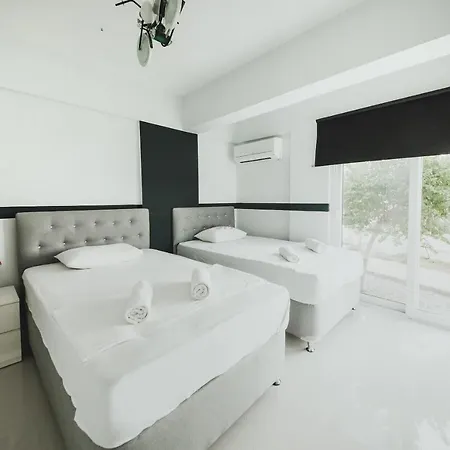 Apartament на берегу моря Caesar Beach D 3-4