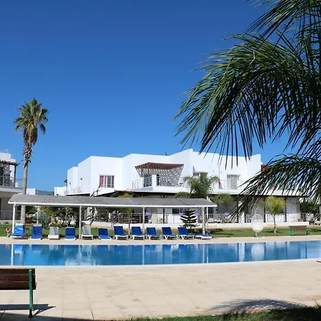 Apartament на берегу моря Caesar Beach D 3-4
