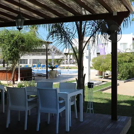 Apartament на берегу моря Caesar Beach D 3-4 *